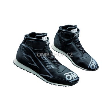 IC828_OMP_ONE_TT_Shoes_Black_front.jpg